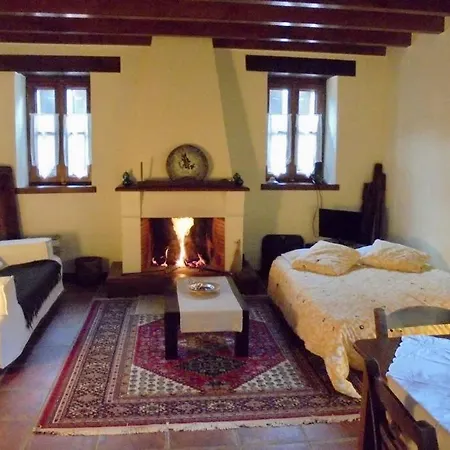 Periklis Guesthouse Anavriti. Sparte Extérieur photo