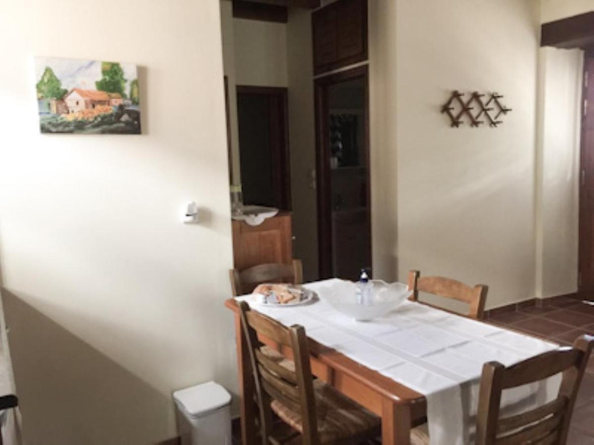 Periklis Anavriti. Apartment